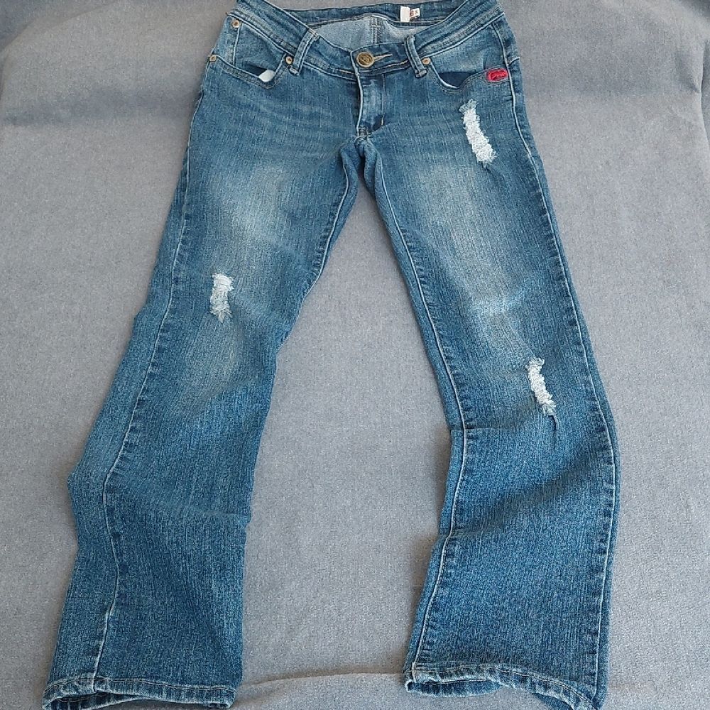 Ecko Unlimited Blue Distressed Boot Cut Jeans Size 3/4